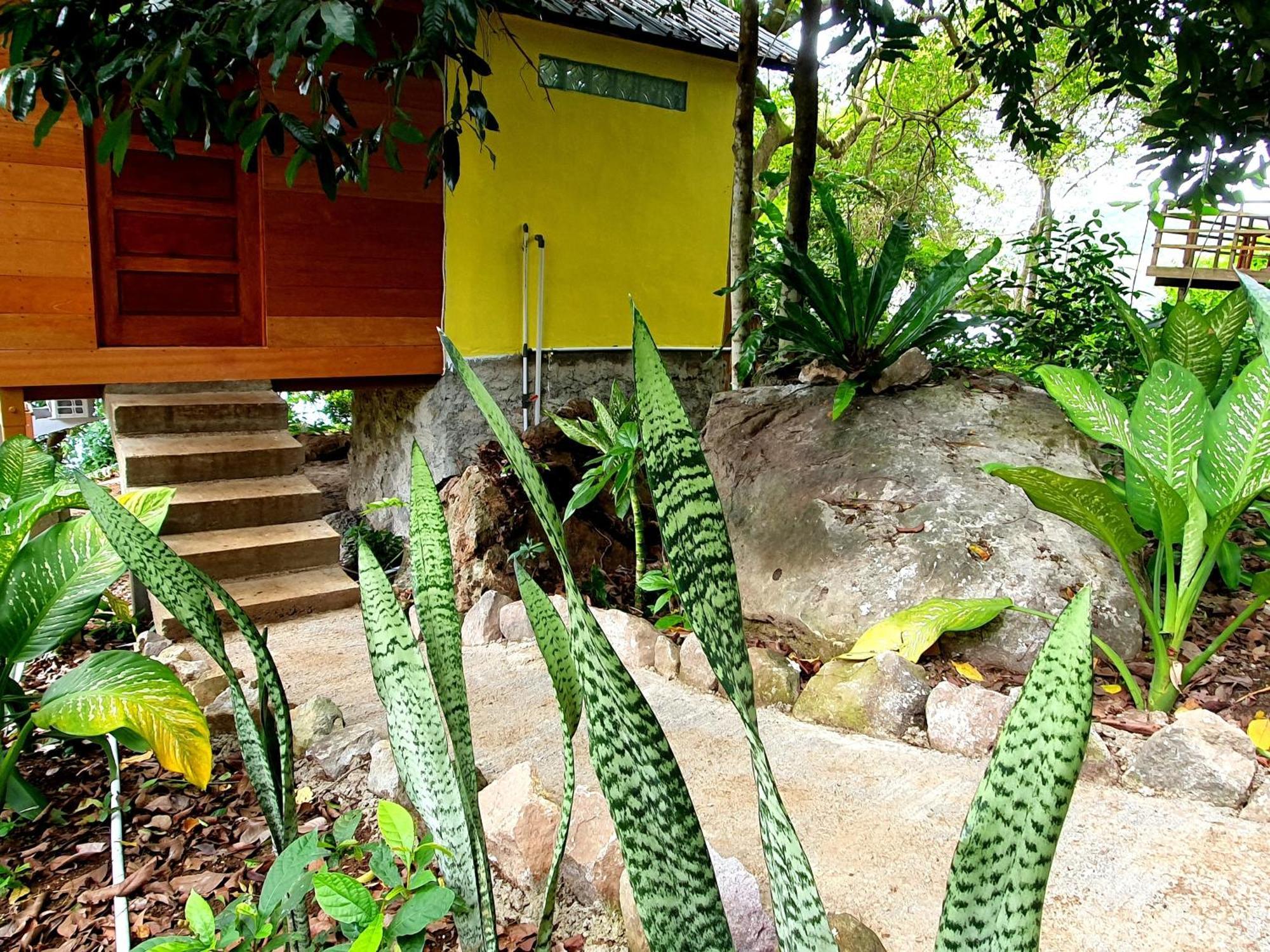 Santi Garden Bungalows Iboih Dış mekan fotoğraf
