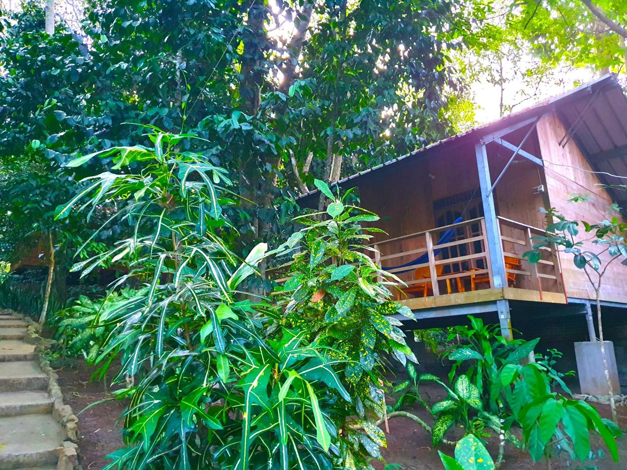 Santi Garden Bungalows Iboih Dış mekan fotoğraf
