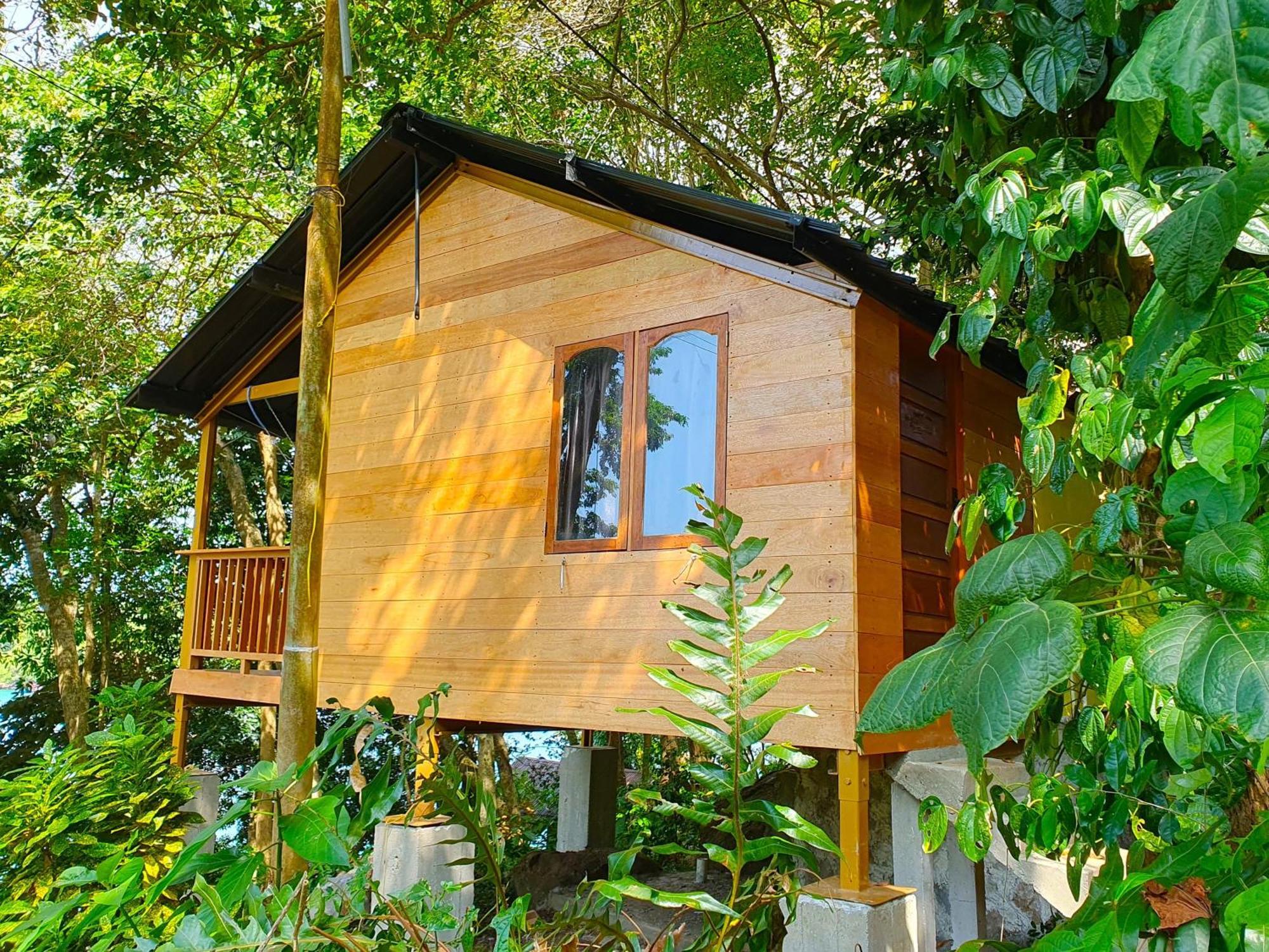 Santi Garden Bungalows Iboih Dış mekan fotoğraf