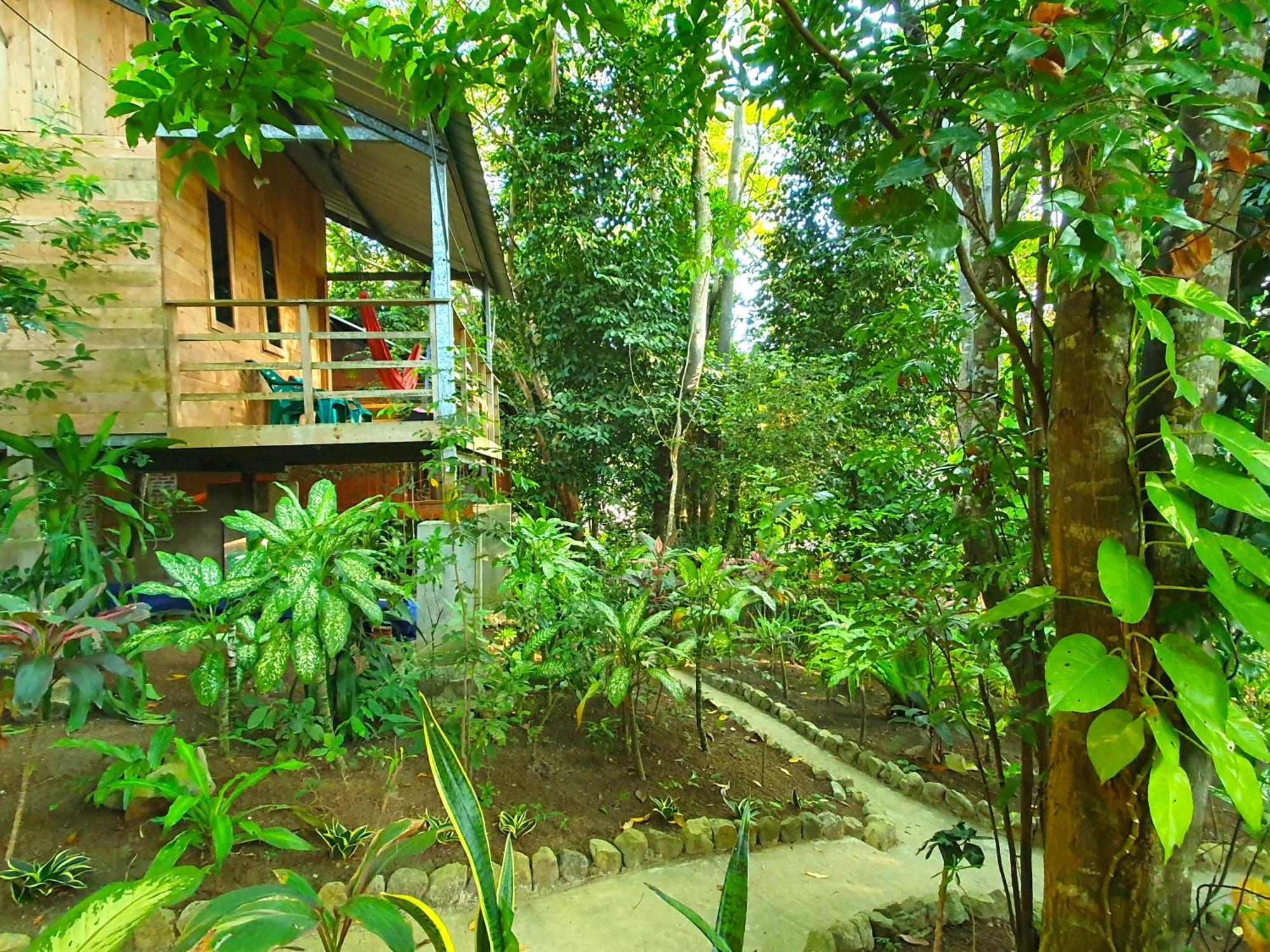 Santi Garden Bungalows Iboih Dış mekan fotoğraf
